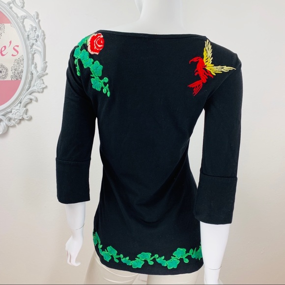 🎊HP🎊Bella Carra/ Black  Red Green Embroider Rose - Picture 2 of 8